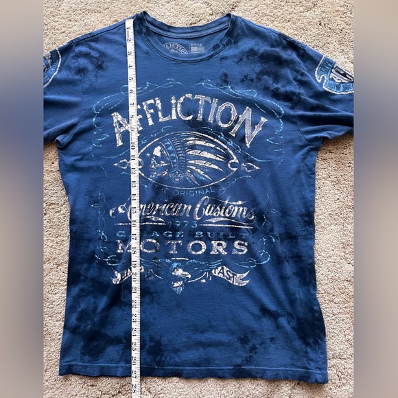 Vintage Y2K Affliction Graphic Tee Size Medium - Picture 6 of 8